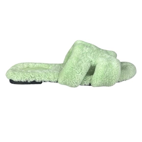 Hermes Women’s Oran Vert D’eau Shearling Sandal Size 39 US 9 - Picture 1 of 9